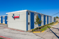 The Five Points at Texas Apartments in Texas City, TX - Building Photo - Building Photo