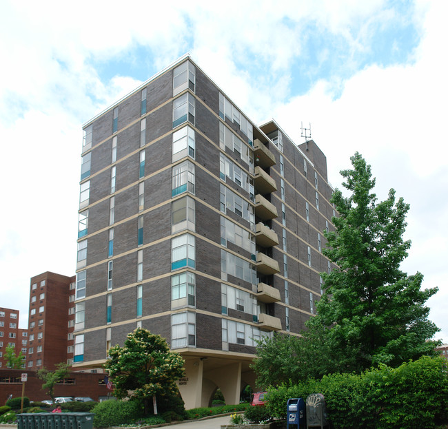 Neville House in Pittsburgh, PA - Building Photo - Building Photo