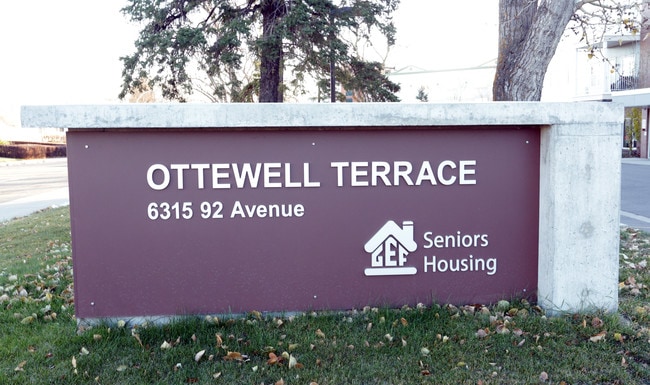 Ottewell Terrace in Edmonton, AB - Building Photo - Building Photo