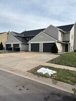 5615 NW 66th Terrace in Kansas City, MO - Building Photo