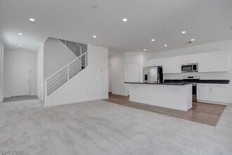 70 Harrison Rose Ct in Las Vegas, NV - Building Photo - Building Photo