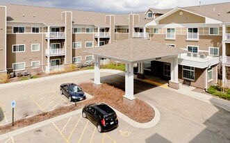 Thomas Place Gurnee Apartments