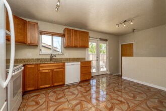 1599 Cedar St in Broomfield, CO - Building Photo - Building Photo