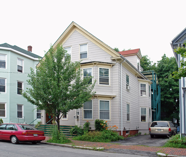 39 Obrion St in Portland, ME - Foto de edificio - Building Photo