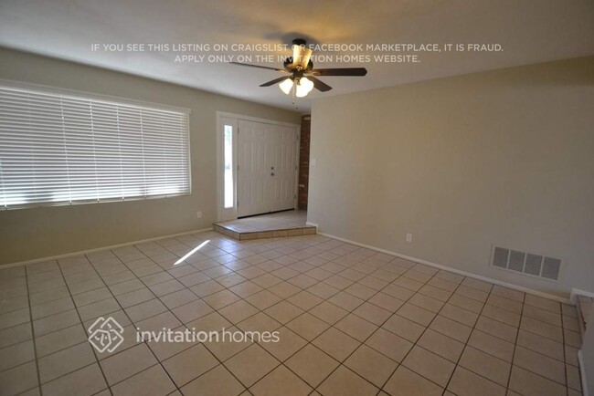 4220 W Mission Ln in Phoenix, AZ - Foto de edificio - Building Photo