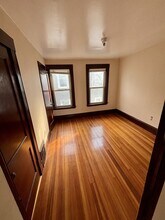 18 Vermont Ave, Unit 3 in Somerville, MA - Building Photo - Building Photo