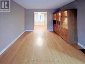 53 Treverton Dr in Toronto, ON - Building Photo - Building Photo