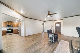 1138 Jones Ave in Yale, OK - Building Photo - Building Photo