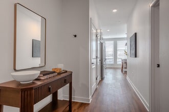 Fifth x Northwest in Columbus, OH - Foto de edificio - Interior Photo
