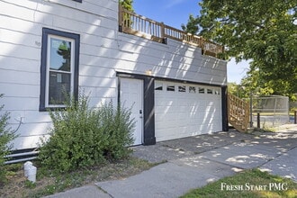 1144 First St in Muskegon, MI - Building Photo - Building Photo