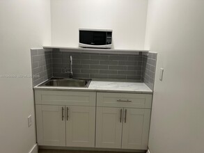 10822 SW 142nd Ct in Miami, FL - Building Photo - Building Photo