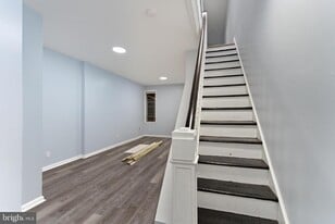 903 N 5th St in Camden, NJ - Building Photo