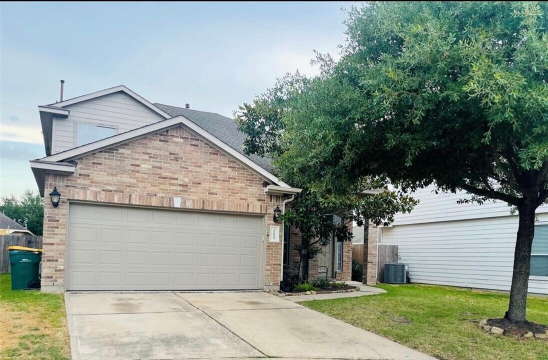 21615 Falvel Sunset Ct in Spring, TX - Building Photo