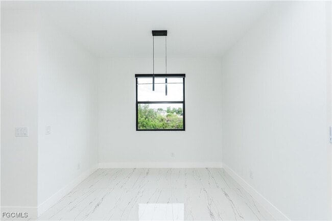 property at 903 NE 23rd St