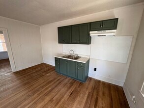 1903 16th St in Lubbock, TX - Building Photo - Building Photo