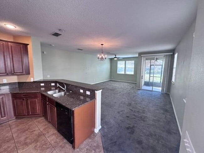 12340 Sand Pine Ct in Jacksonville, FL - Building Photo - Building Photo