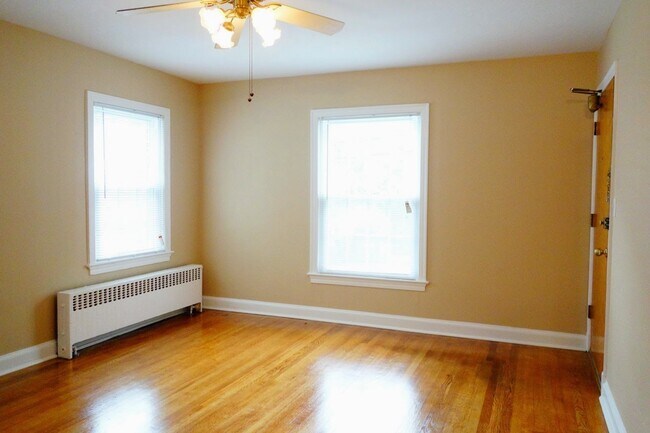 8406 Greenwood Ave-Unit -1 in Takoma Park, MD - Building Photo - Building Photo