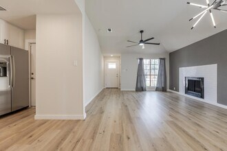 7410 Brandyridge in San Antonio, TX - Building Photo - Building Photo