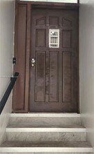 3811 NW 84th Ave in Sunrise, FL - Building Photo - Building Photo