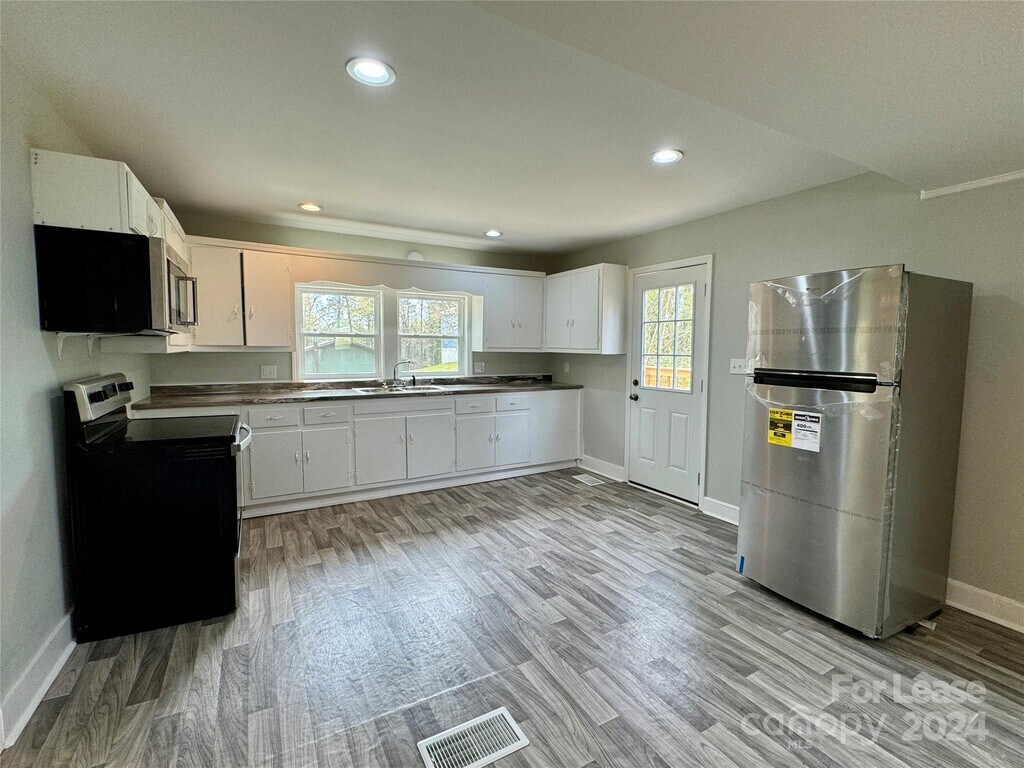 128 McAdenville Ave McAdenville, NC Rental Homes and Apartments for Rent