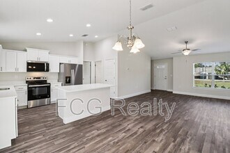 7299 Hemlock Rd in Ocala, FL - Building Photo - Building Photo