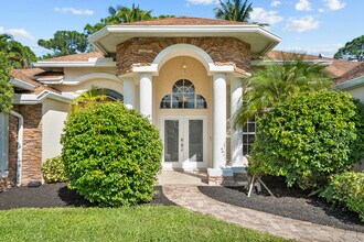 4213 SW Utterback St in Port St. Lucie, FL - Building Photo - Building Photo