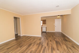 705 June Dr in Jonesboro, AR - Building Photo - Building Photo