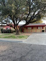1317 Westbrook Ave in Odessa, TX - Building Photo