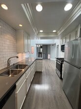 604 Terrace Cir in Huntington Beach, CA - Building Photo - Building Photo
