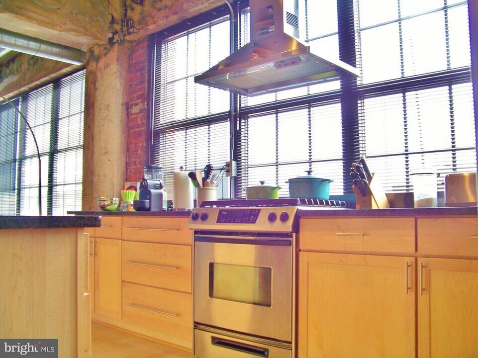 234 Holliday St in Baltimore, MD - Building Photo