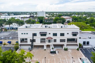 745 12th Ave in Naples, FL - Building Photo - Building Photo
