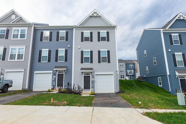 property at 767 Lord Fairfax St