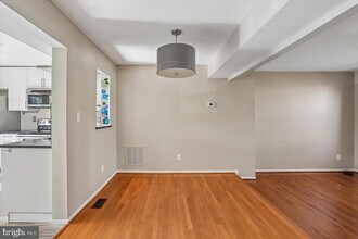 3 Cinzano Ct in Gaithersburg, MD - Building Photo - Building Photo