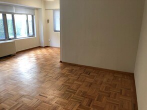 1711 Massachusetts Ave NW, Unit 404 in Washington, DC - Foto de edificio - Building Photo