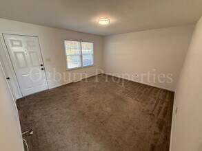 1688 Guilford Dr in Winston-Salem, NC - Building Photo - Building Photo