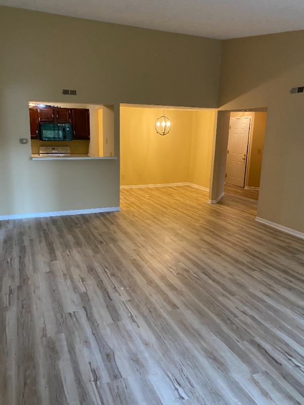 9633 Crosley Farm Dr in Cincinnati, OH - Building Photo - Building Photo