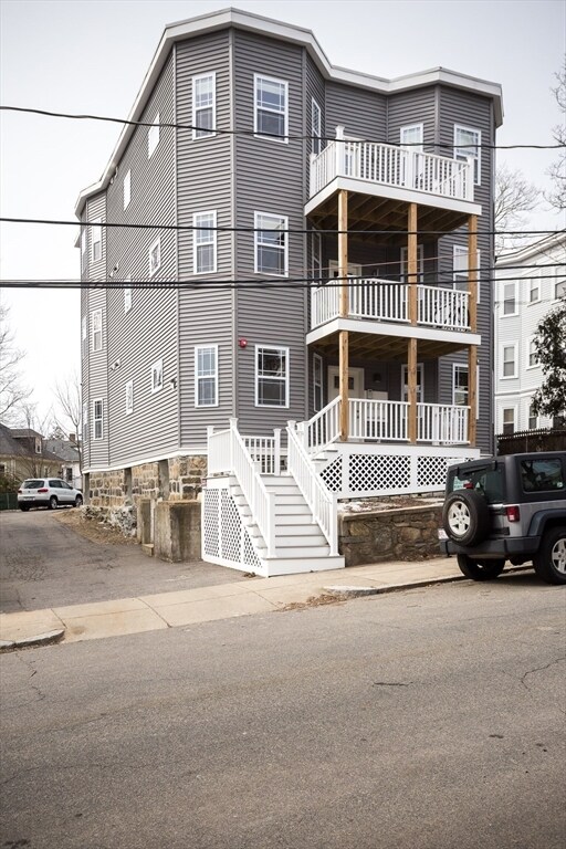 40 Champney St in Boston, MA - Building Photo - Building Photo