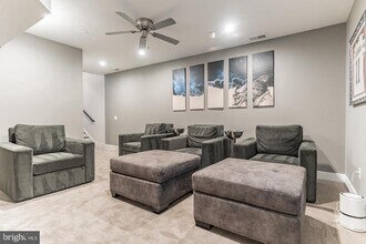 2525 Graduate Square in Philadelphia, PA - Building Photo - Building Photo