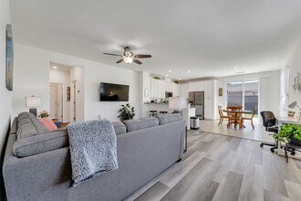 6934 Wild River Way in Sparks, NV - Building Photo - Building Photo