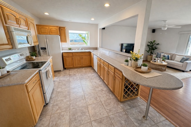 5056 Faber Way in San Diego, CA - Building Photo - Building Photo