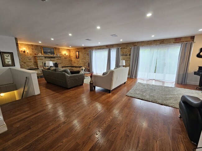 2612 Morningstar Ln in Dudley, PA - Foto de edificio - Building Photo