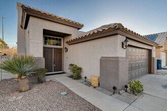 1147 Overture Dr in Las Vegas, NV - Building Photo - Building Photo