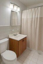 2800 Middle River Dr in Fort Lauderdale, FL - Building Photo - Building Photo