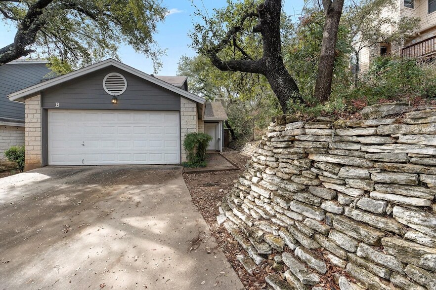 5007 Smokey Valley in Austin, TX - Building Photo