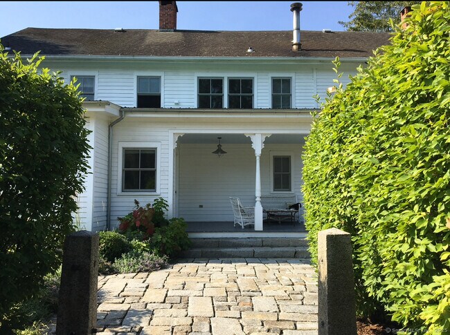 622 Long Mountain Rd in New Milford, CT - Building Photo - Building Photo
