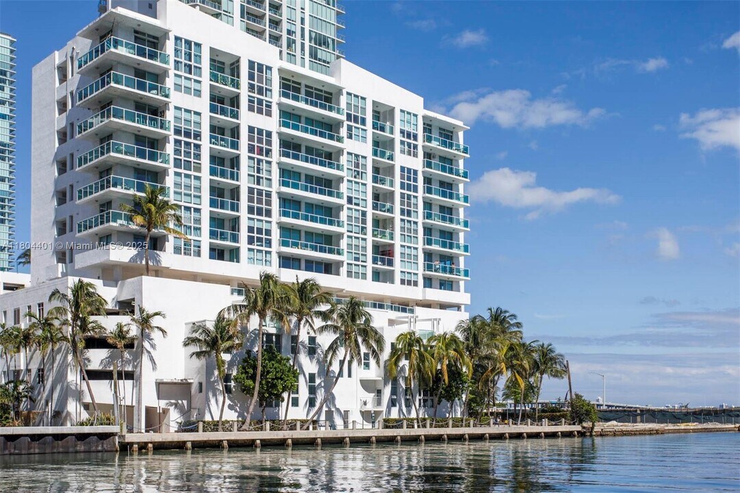 500 NE 29th St, Unit 808 in Miami, FL - Building Photo