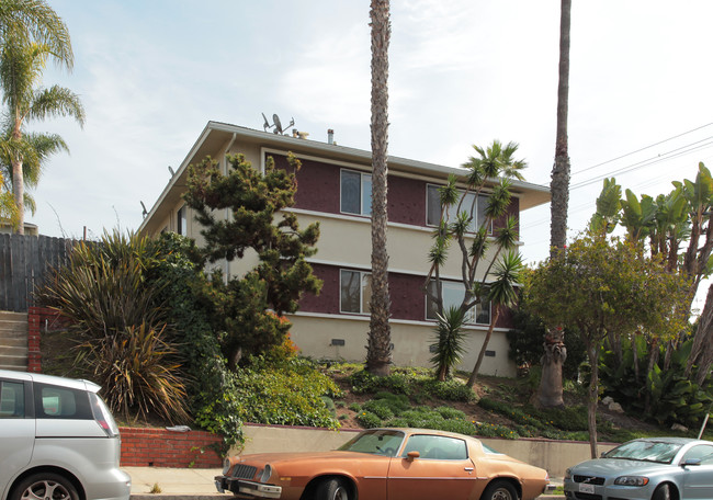 623 Ashland Ave in Santa Monica, CA - Building Photo - Building Photo