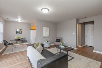 Buckridge at Southport in Indianapolis, IN - Building Photo - Building Photo