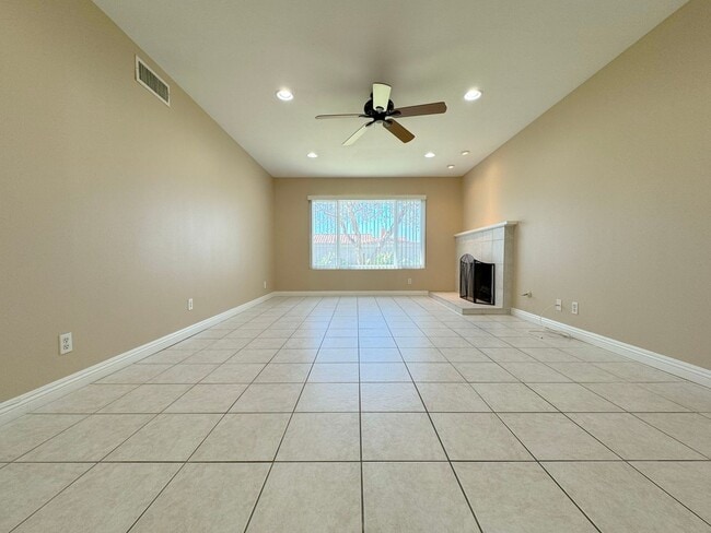 16689 Markham St in Fountain Valley, CA - Building Photo - Building Photo