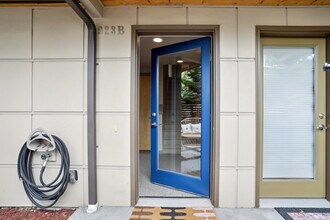923B N 85th St in Seattle, WA - Building Photo - Building Photo